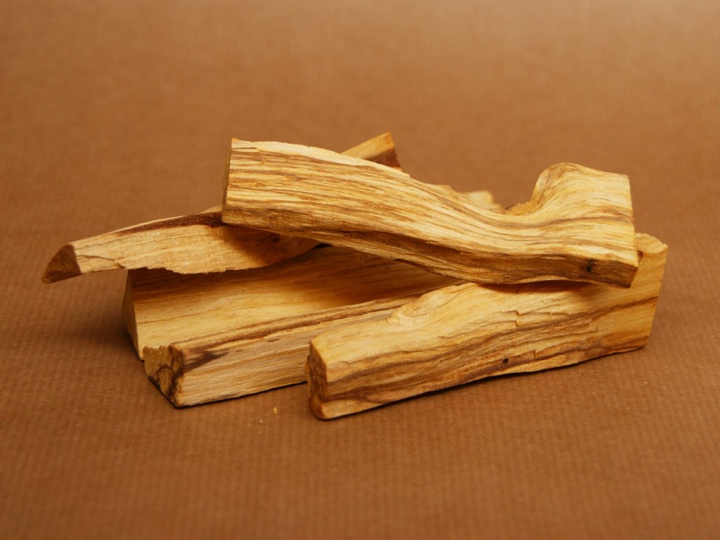PALO SANTO NATURAL (4UNIDADES)